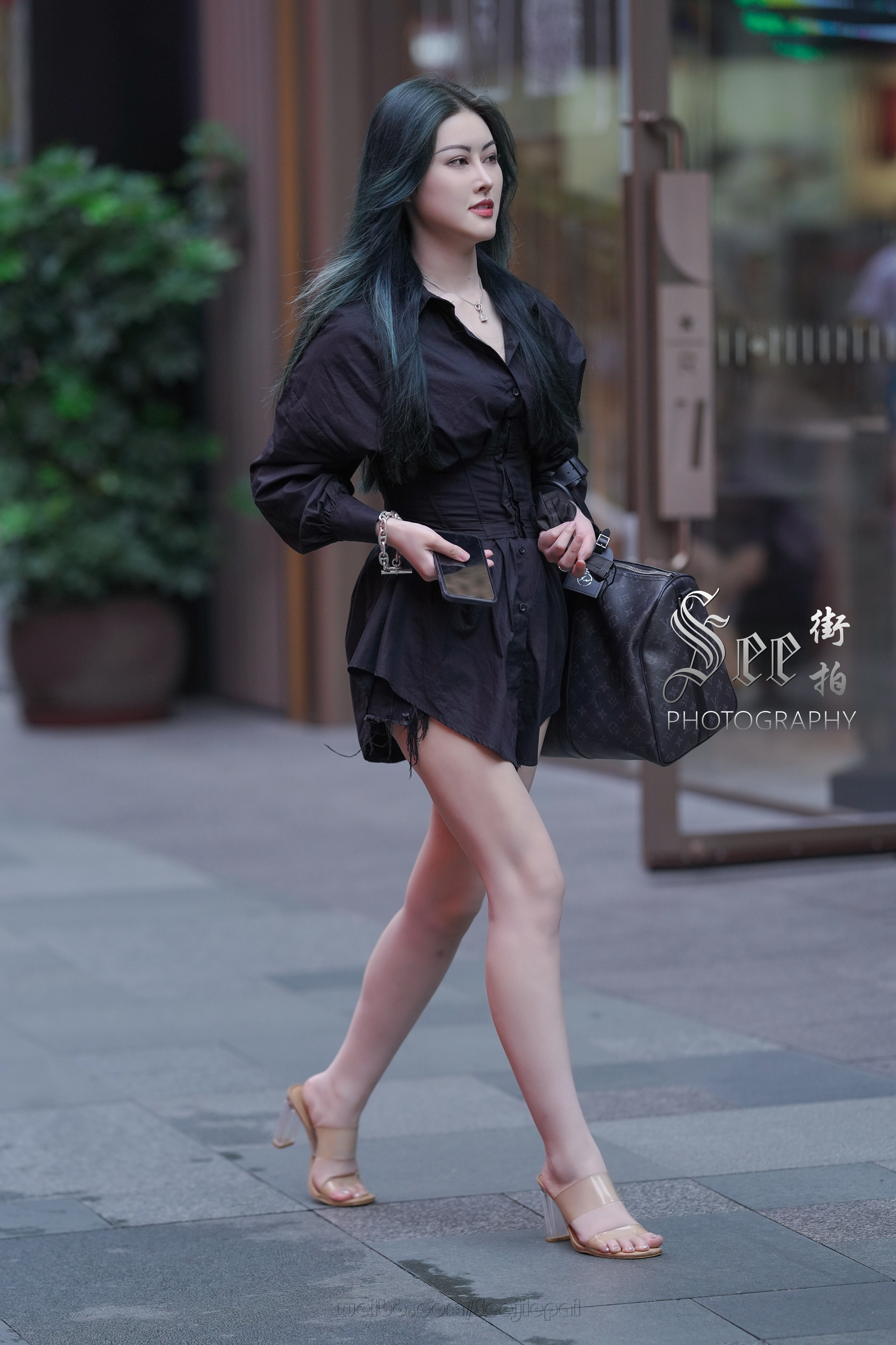 黑色衬衫裙精致靓丽~~ ​​​
