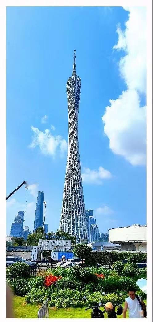 下一站广州珠江新城。城市风光 广州珠江新城广州