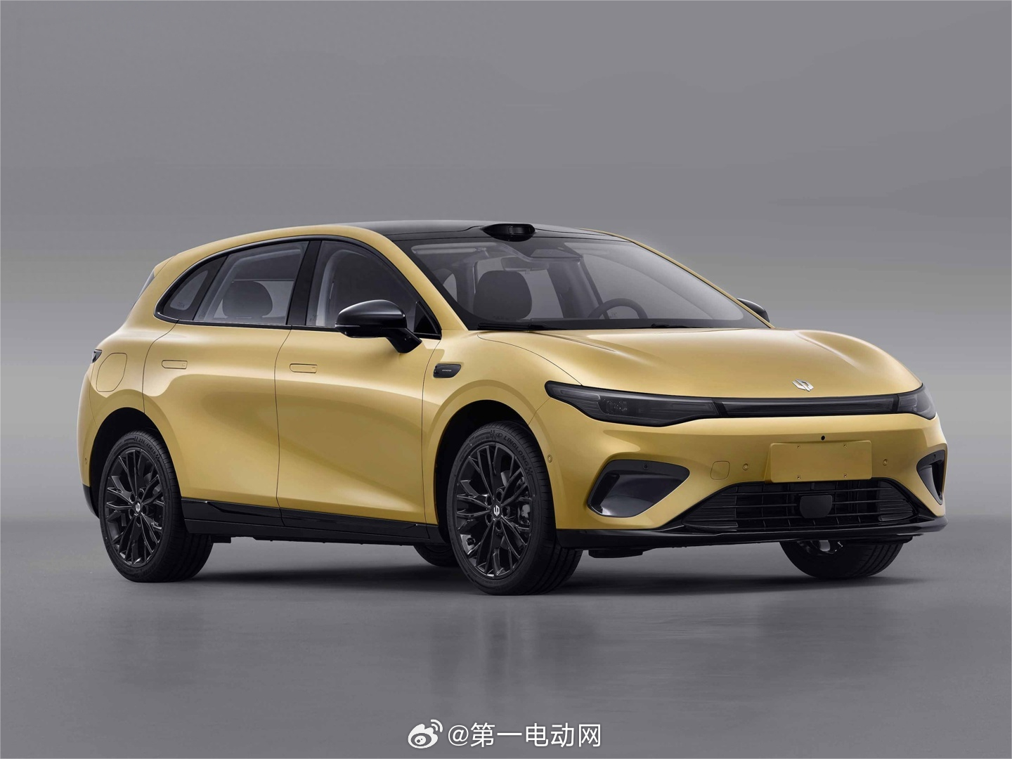 零跑LaFa5 亮相工信部第399批《道路机动车辆生产企业及产品公告》，计划今年