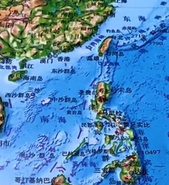 从地图上看，菲律宾离中国并不远！