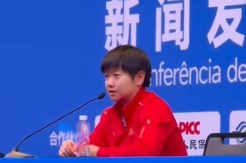 孙颖莎：我和曼昱一直存在着良性竞争，她现在是当今女乒最优秀的 11月17日讯 第