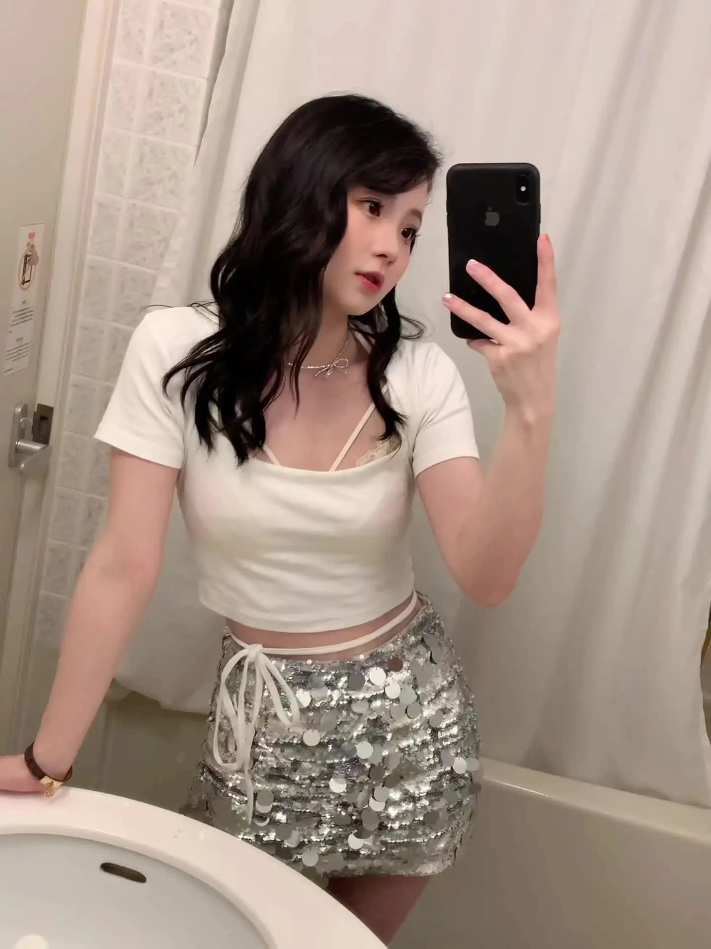 我只是没有办法眼睛不看着她