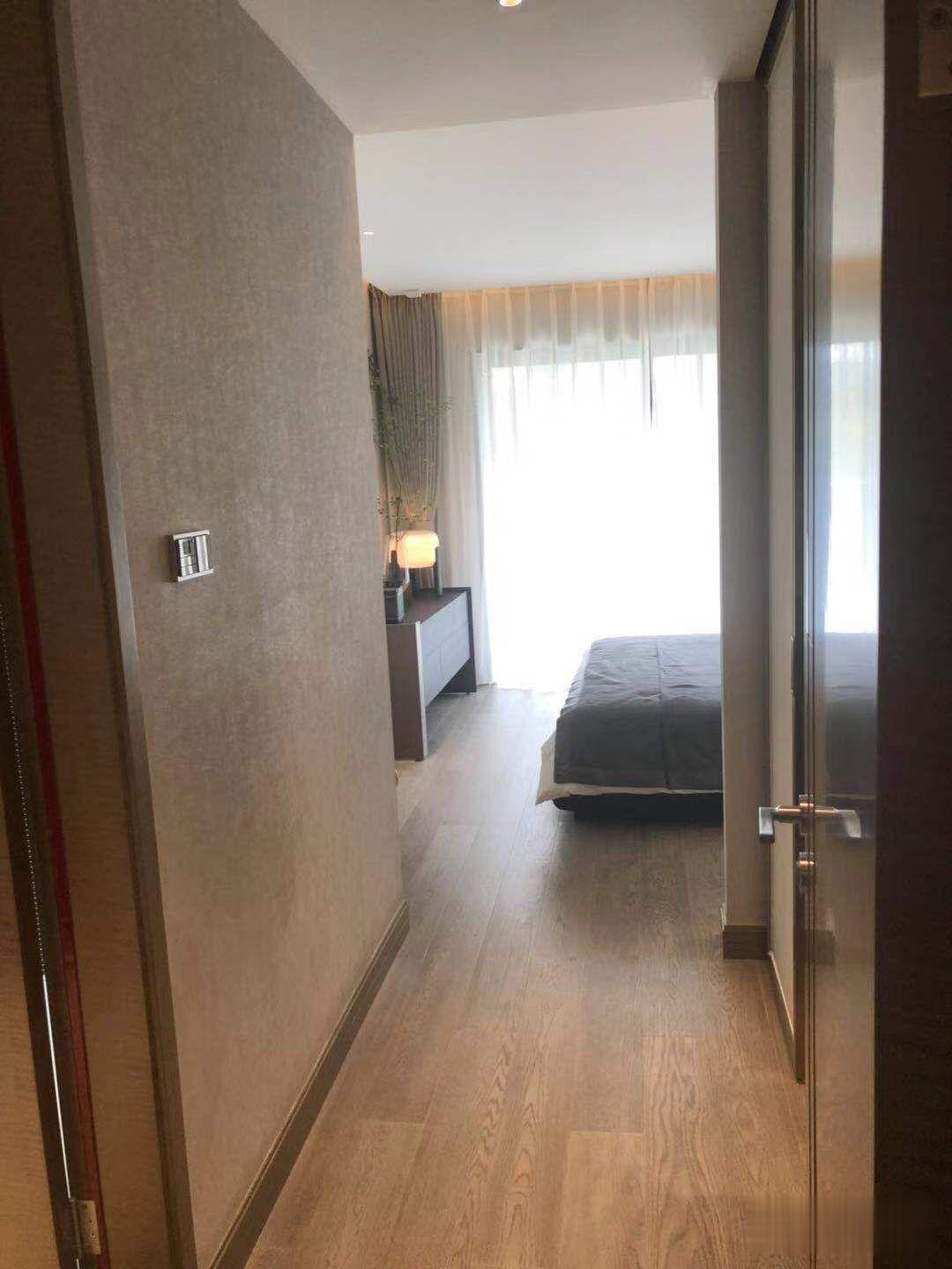 魔都房房房|九庐三期开始电梯内做广告了，入市还会远吗？