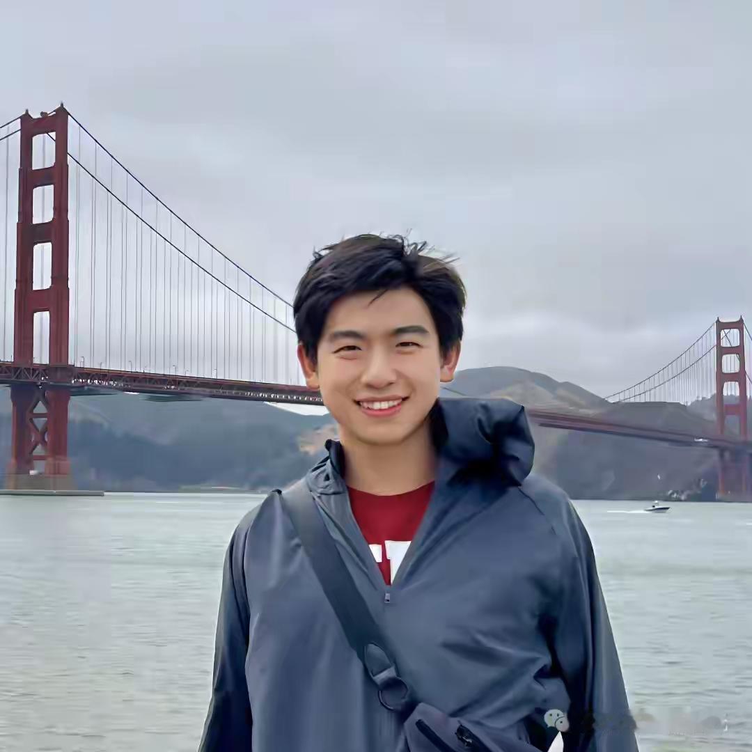 你抱怨工作难找工资低时，人家却愽士刚刚毕业就被大公司抢走了，工资50万美金。肖光