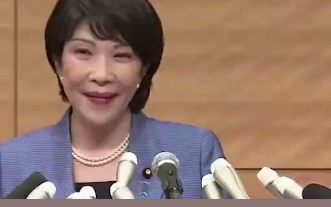 日本紧抱美国，前路何在？
 
打个比方，一个人明明站在悬崖边上，还不停往前踮脚，