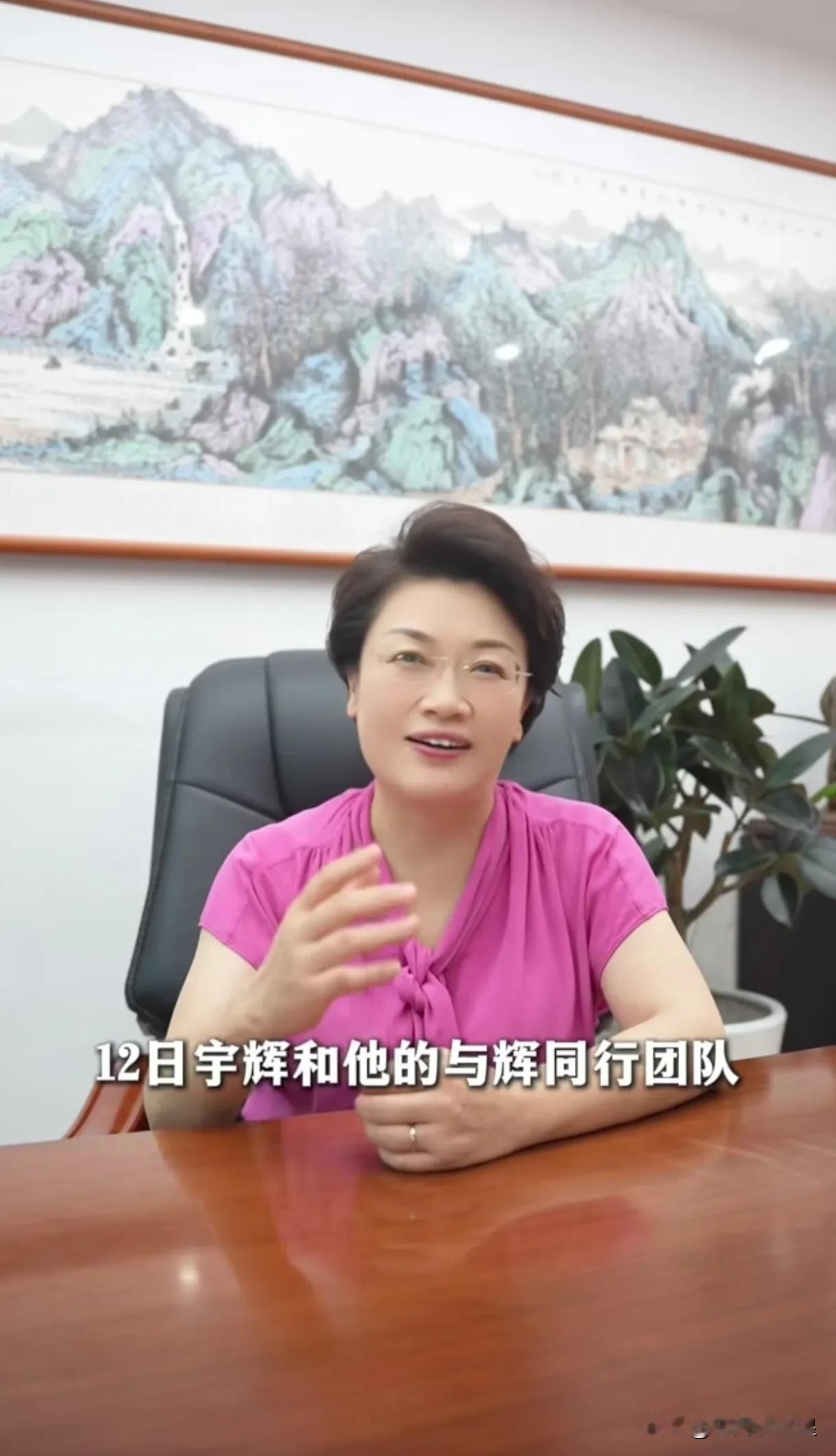 河北文旅王厅长亲自解答网友问题
1、与辉同行《阅山河》12号开始
2、地点是秦皇
