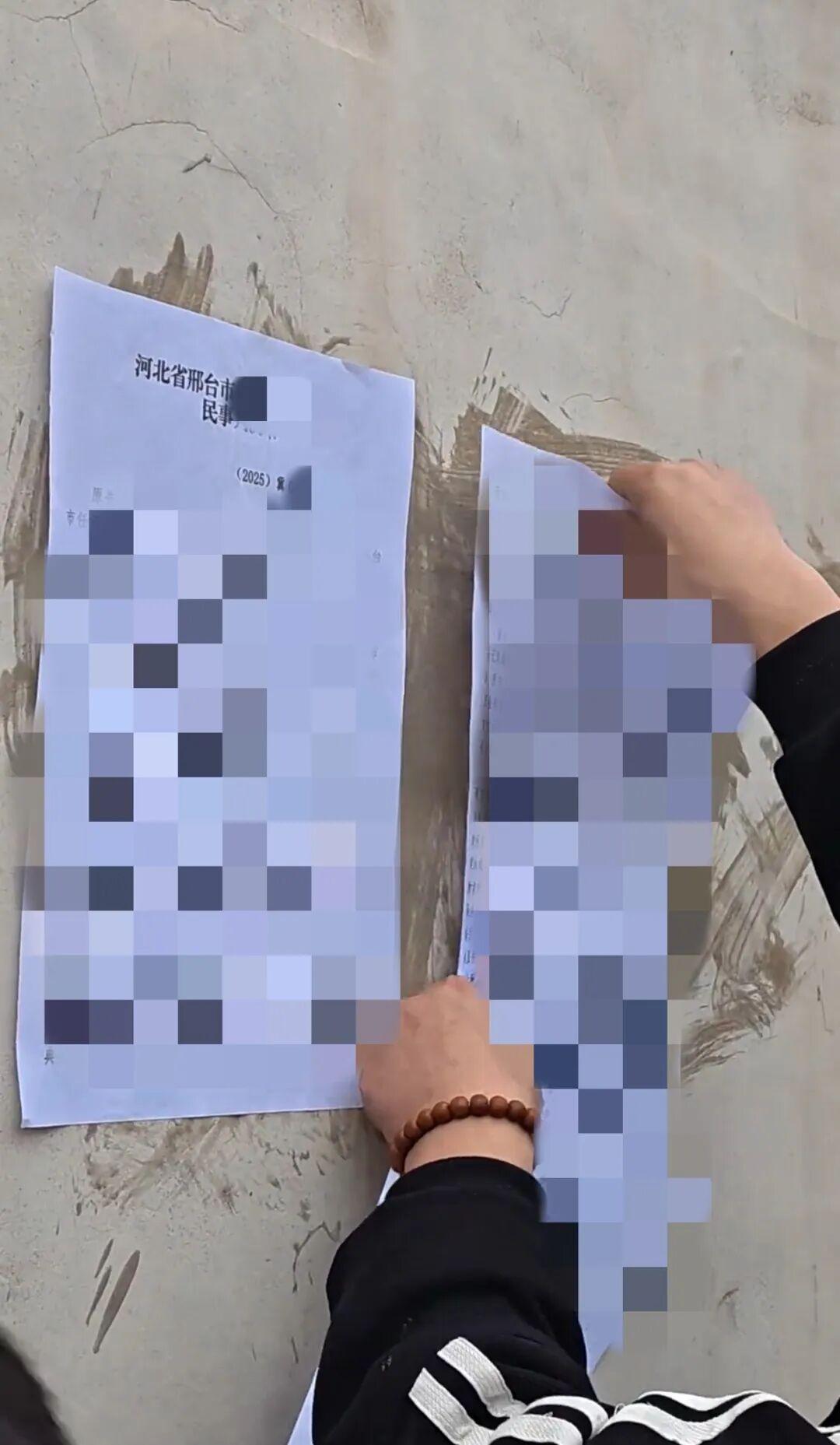 河北邢台某村一起婚姻家庭矛盾引发网友关注，一段男方亲属前往女方娘家沟通彩礼争议的