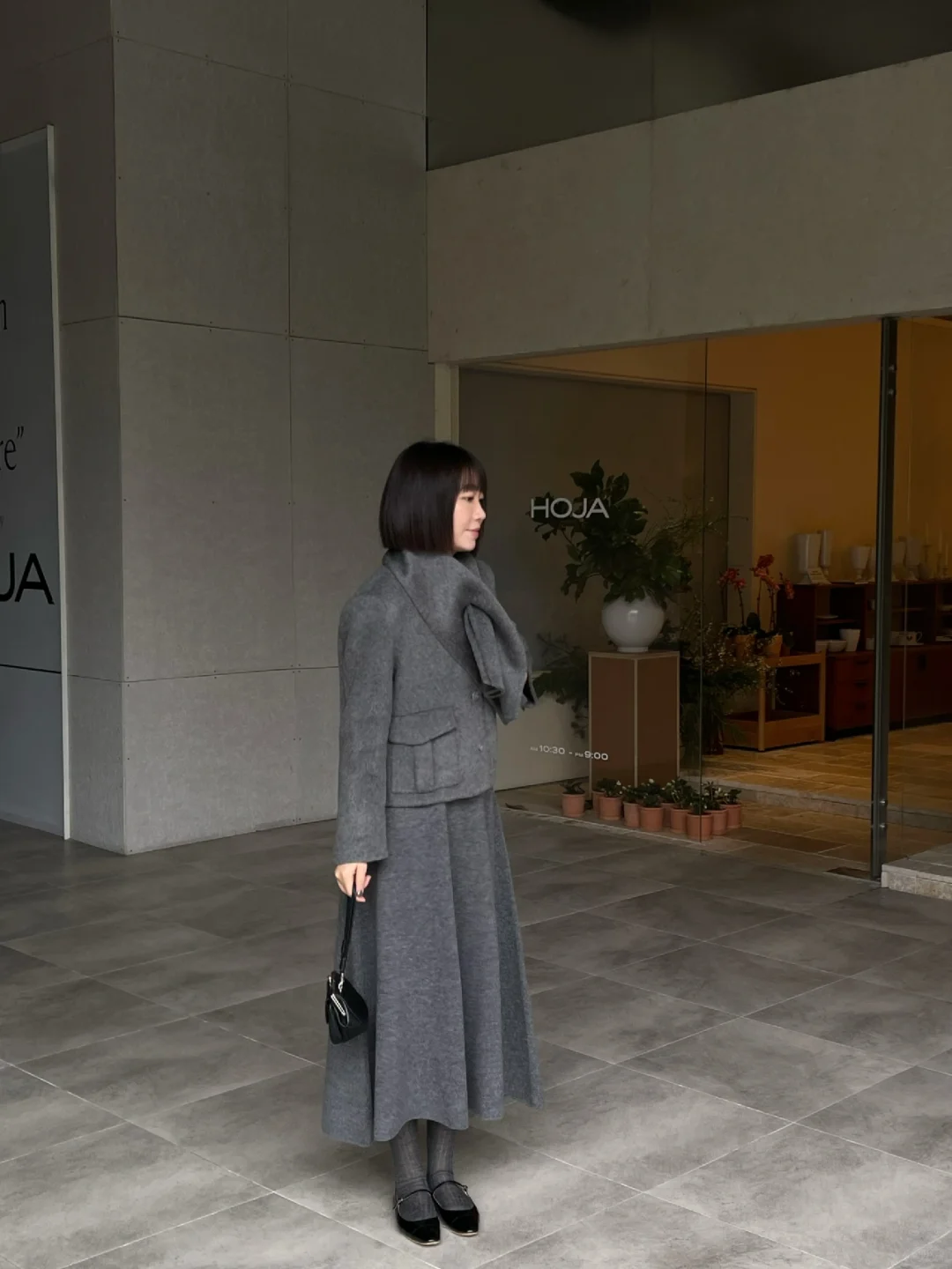 简简单单一身灰