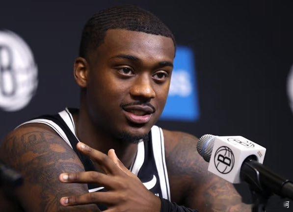 NBA[超话]  篮网队放弃了 2023 年首轮选秀权达里克·怀特黑德。怀特黑德