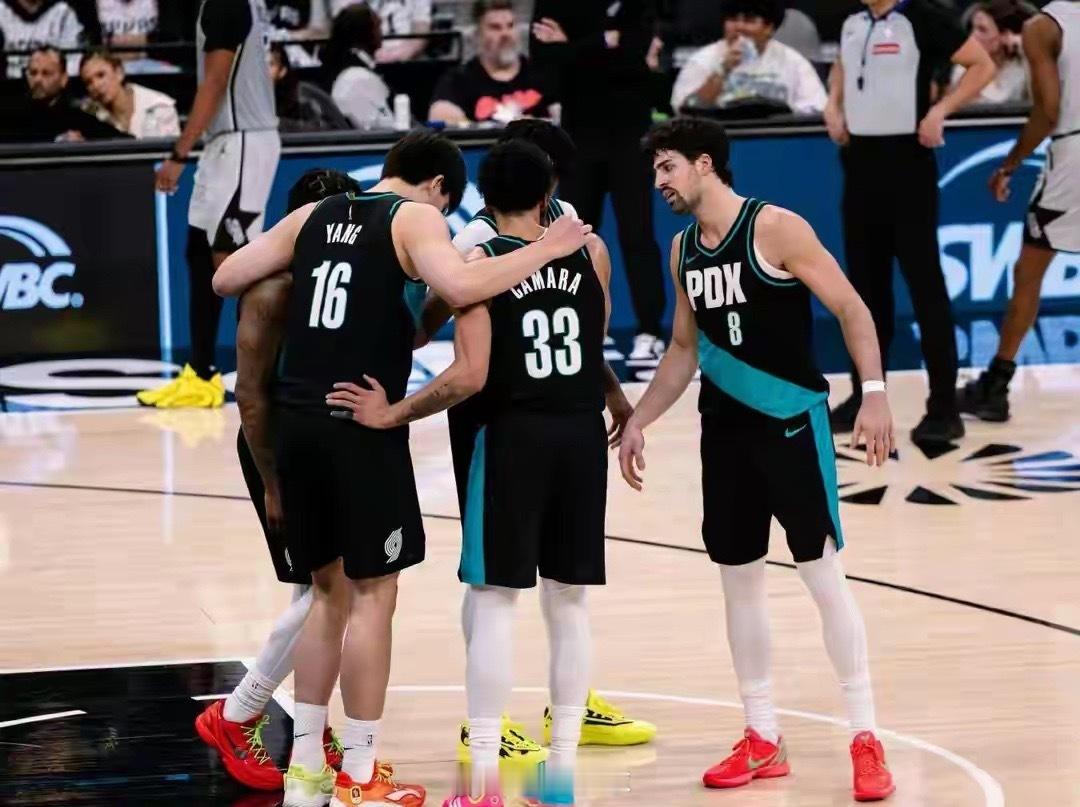 快船115-146惨败凯尔特人终结6连胜，火箭104-110不敌独行侠止住4连胜