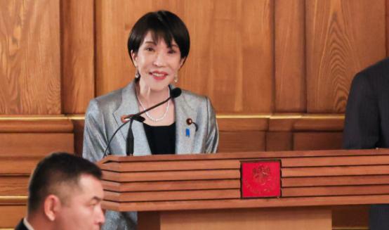 发生了什么？12月22日，高市早苗一天内会见了4位日本前首相：麻生太郎、石破茂、