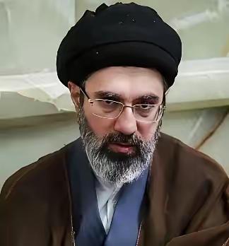 伊朗认清核心问题：清除内患才是关键
 
伊朗现在终于明白过来了，自己不管买什么装