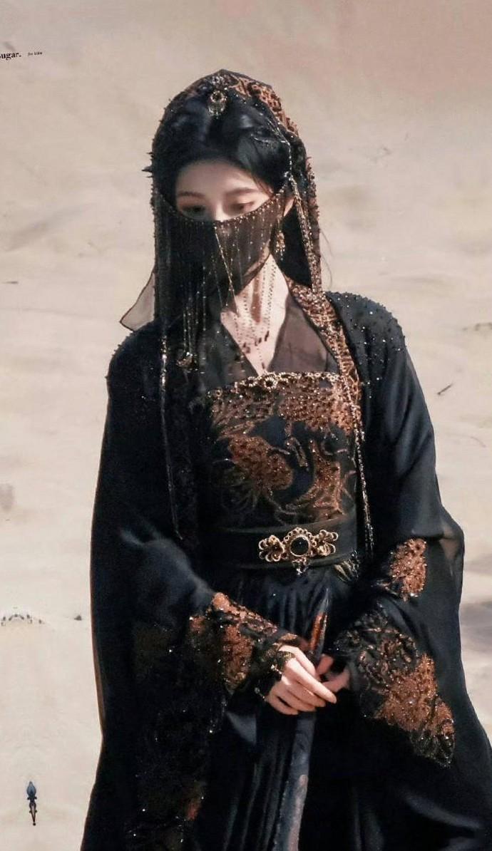 鞠婧祎新剧路透惊艳亮相，她这次又将饰演怎样的角色？ 