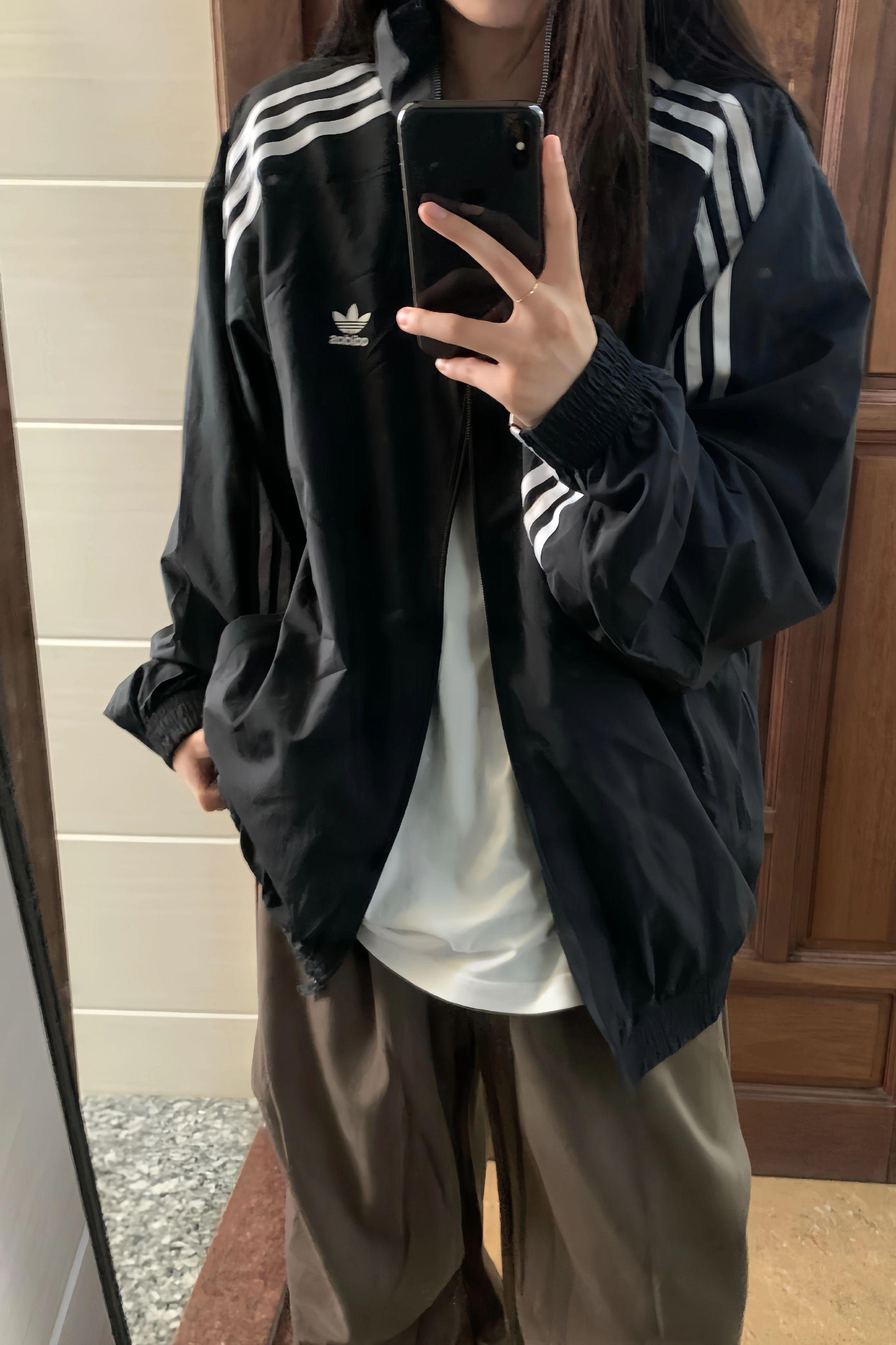 早秋黑白灰穿搭测评。