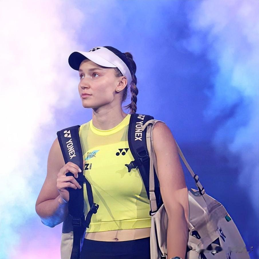 恭喜莱巴金娜斩获年度第二项大满贯冠军🏆，第二次在大满贯决赛击败萨巴伦卡，同时豪