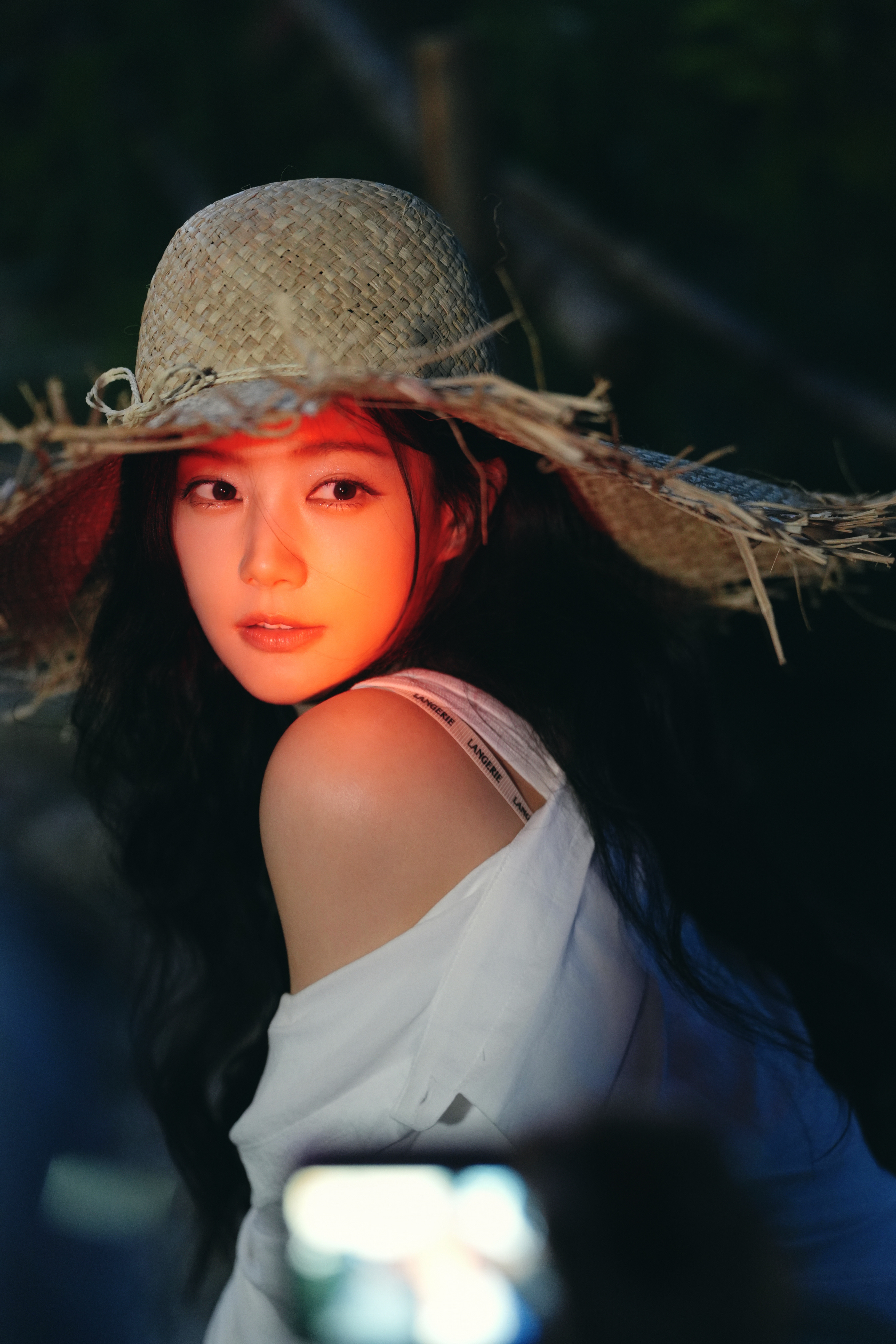 李一桐 