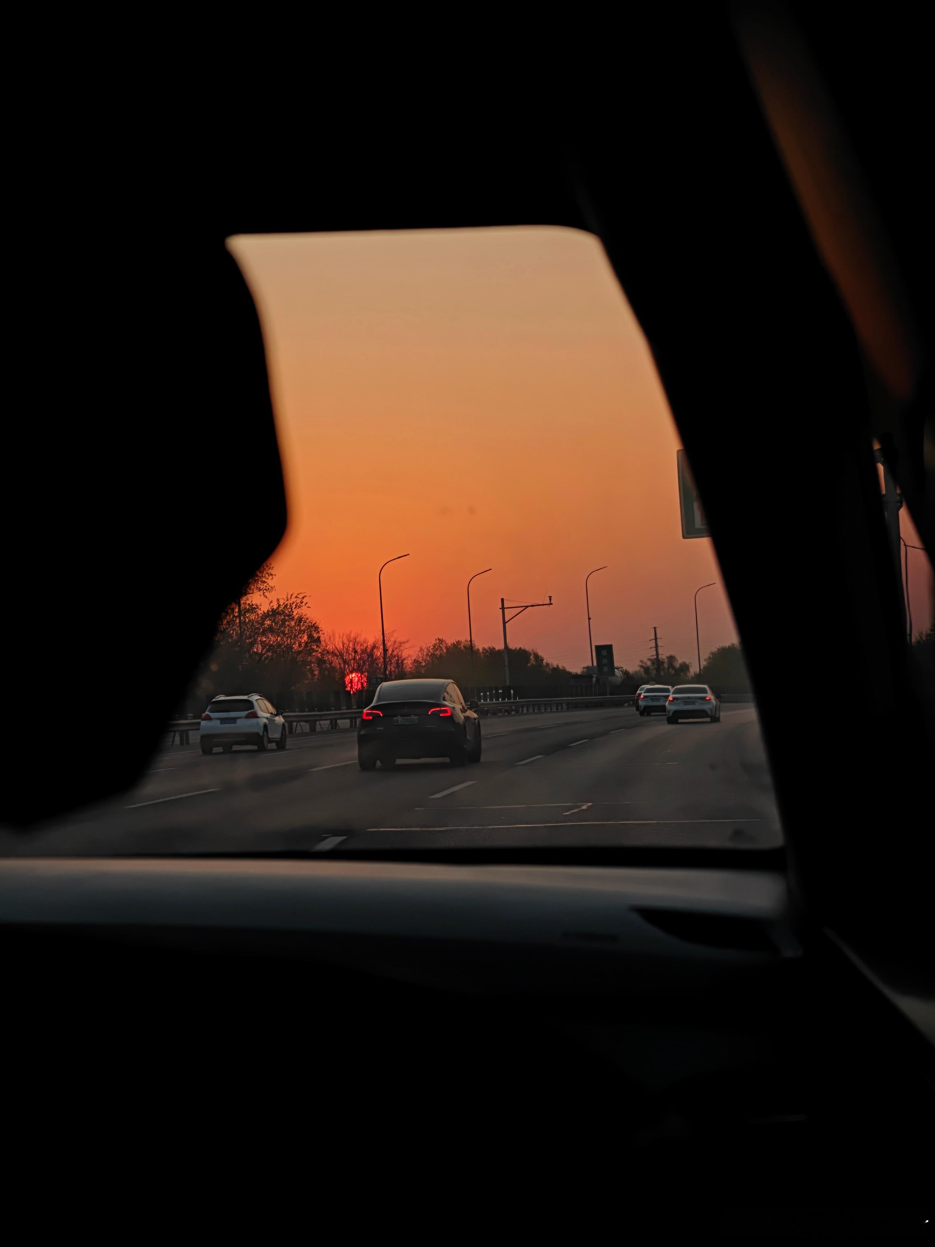 猜猜是日出还是日落 