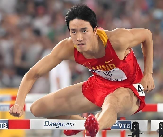 会哭的孩子有糖吃。经过刘翔跟体育局的一组battle之后，刘翔终于得到了理想结果
