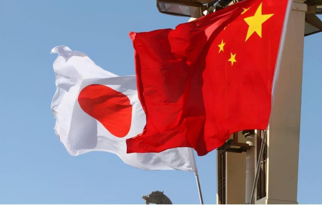 日本出来表态了！对中国的行为表示抗议！7月21日，日本内阁官房长官木原稔在记者会