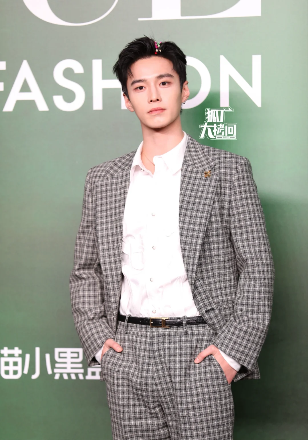 Vogue丨这谁啊有点帅