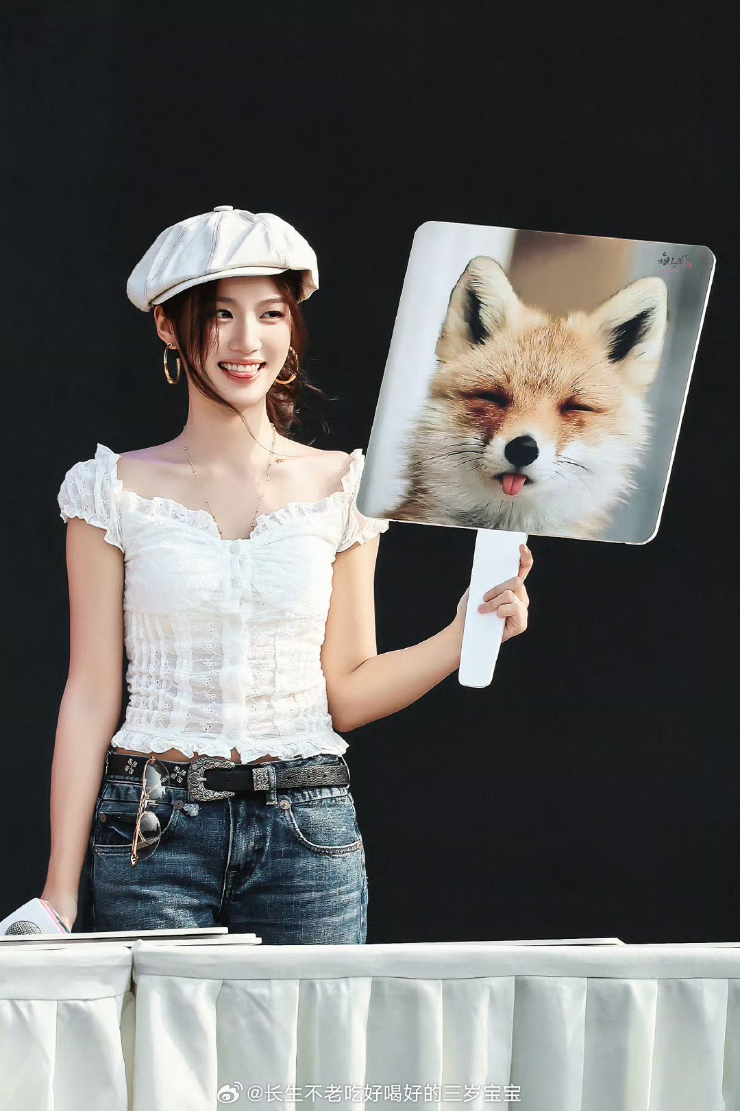 卢昱晓 夏之星贝雷帽封印不住台偶气场！卢昱晓请把复古美学焊在身上！ ​​​