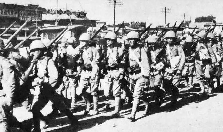 1943年74军在慈利撞上日军65联队，战士们得知对方身份后，眼睛全红了，这场让