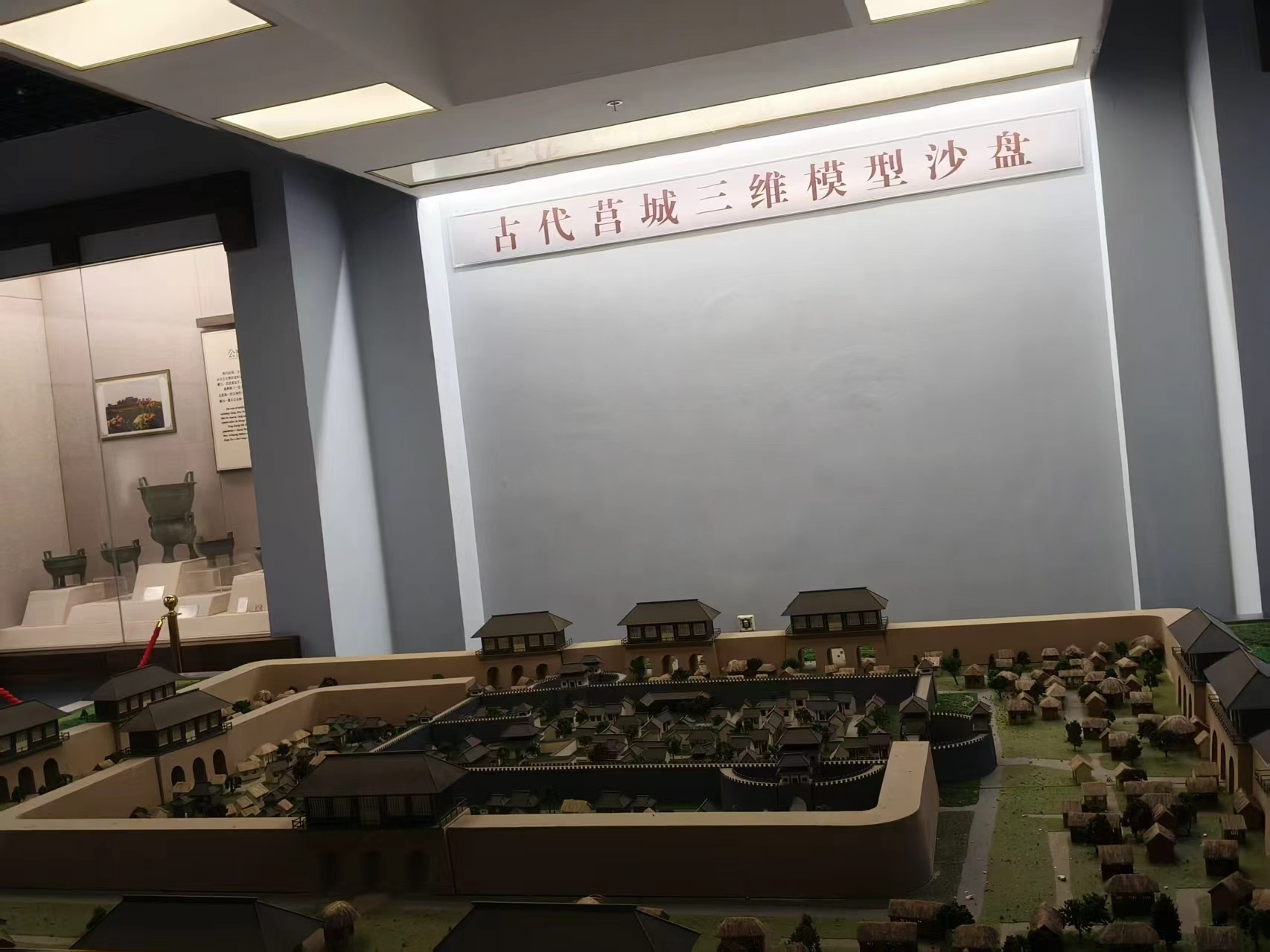 秦岭笑谈[超话]让石刻说话：莒州博物馆汉画像石活化实践 “青衿逐光”实践队再次聚