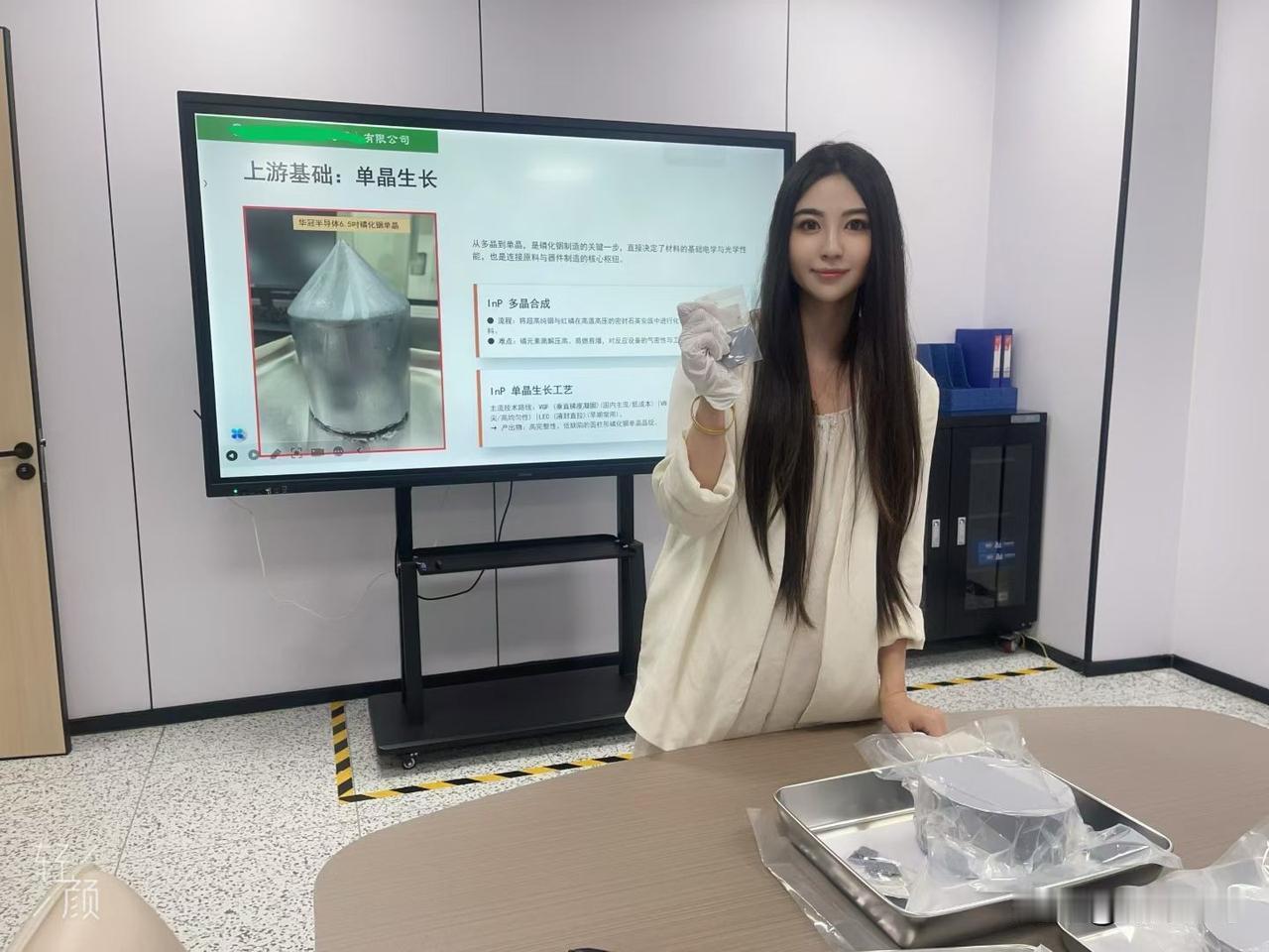 6月25日底部放倍量上涨十大个股！
 
1.世华科技——倍量2.0倍，其他电子Ⅲ