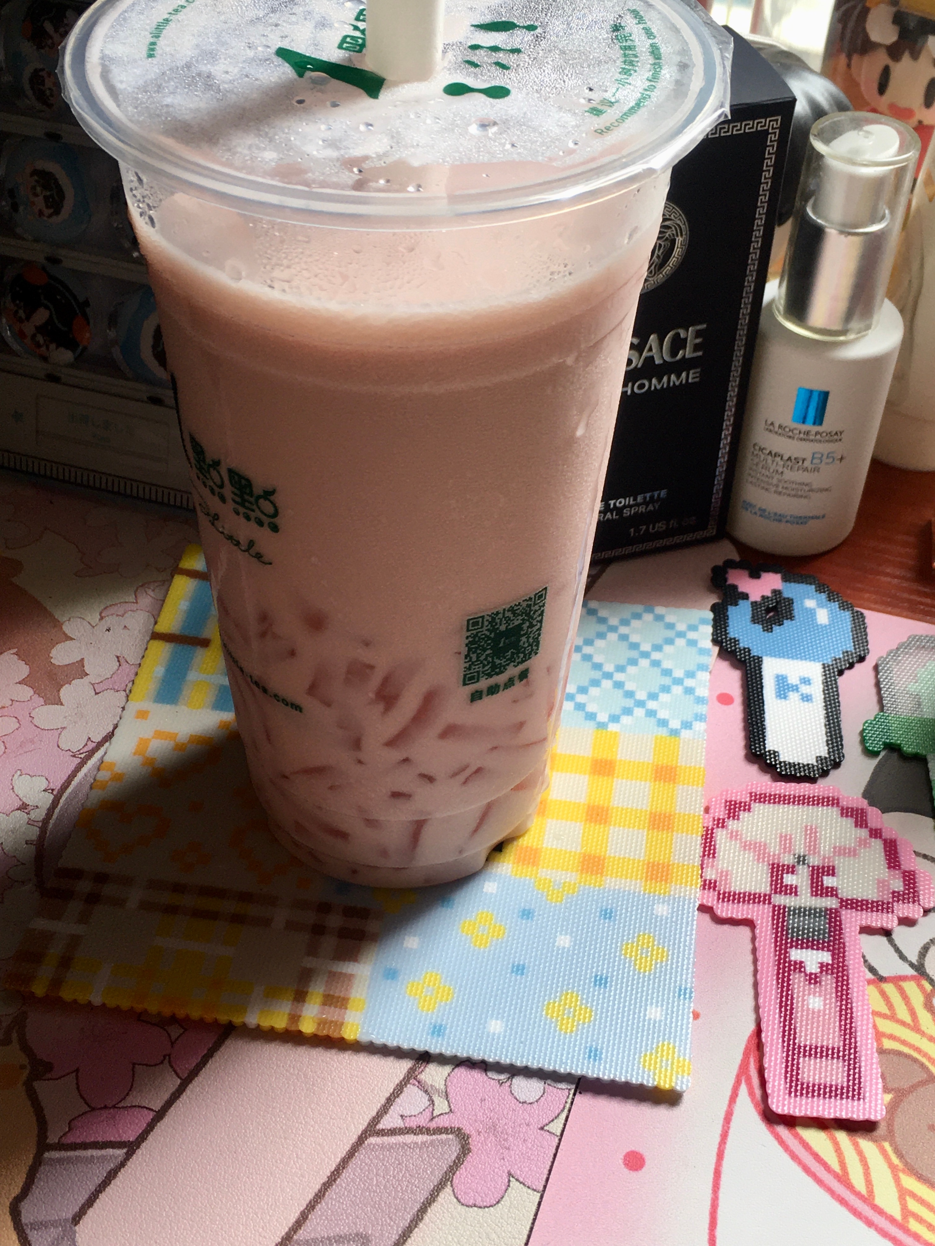 已严肃使用l'x'y给我拼的杯垫 