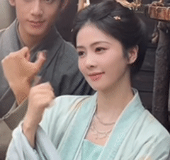 白鹿[超话]  小卡 我来了小卡 我来了小卡 我来了小卡 我来了小卡 我来了小卡