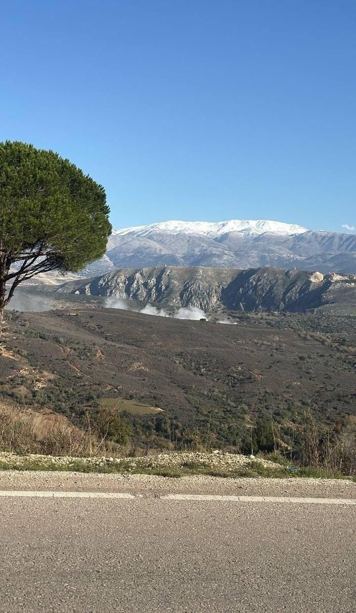 不久之前，以色列空军再次对黎巴嫩南部山区发起空袭，大概丢了10枚弹。 ​​​