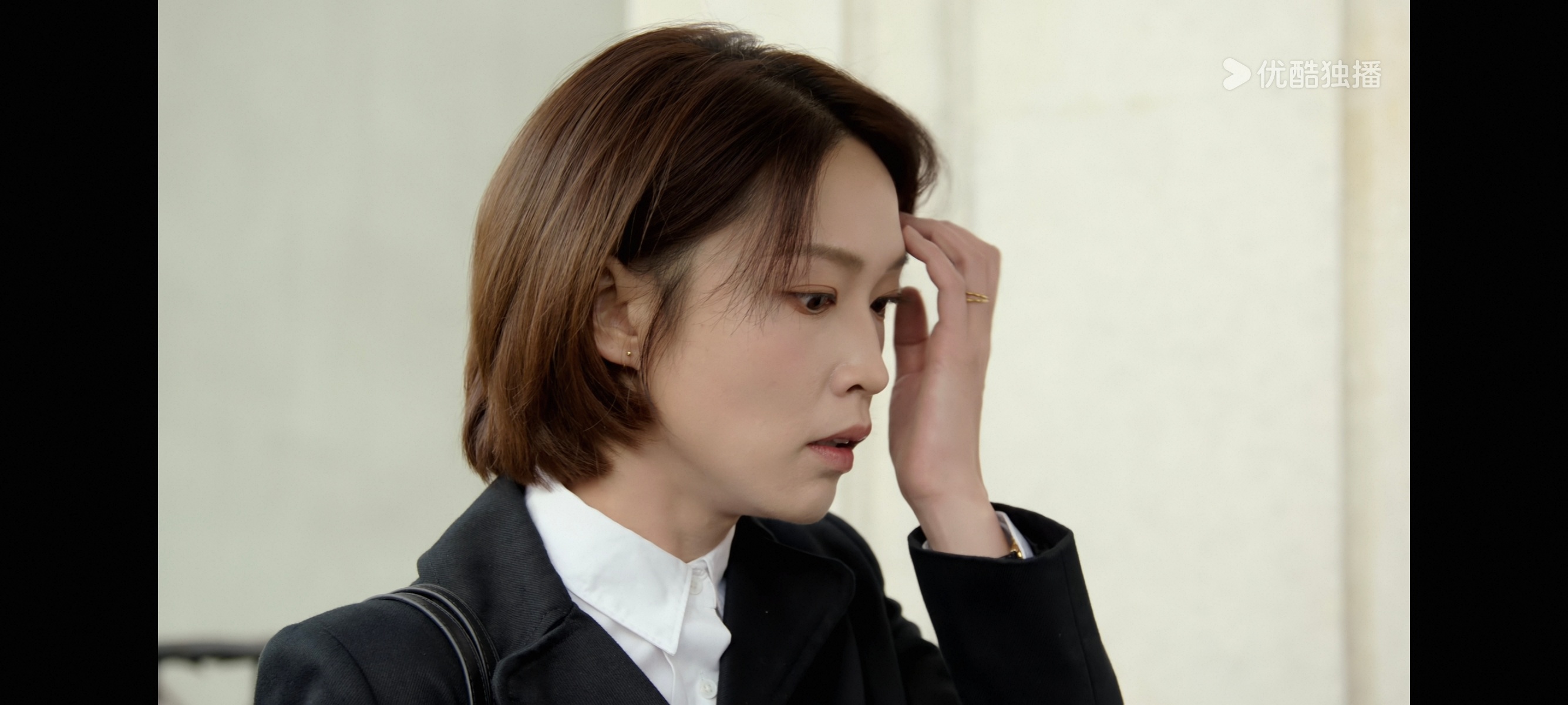 好人难做，好感化官更难做。邵玲，你的一切作为在蛮不讲理的小人面前都是枉然。你爱护