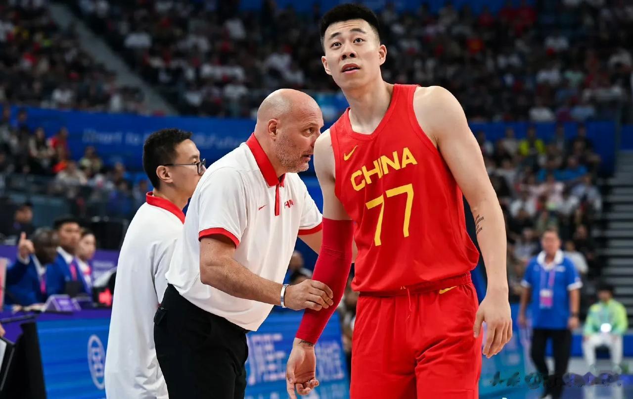 乔尔杰维奇，眼神不好，用人四大败笔：
1、高估张镇麟
认为他有极佳的身体协调性，