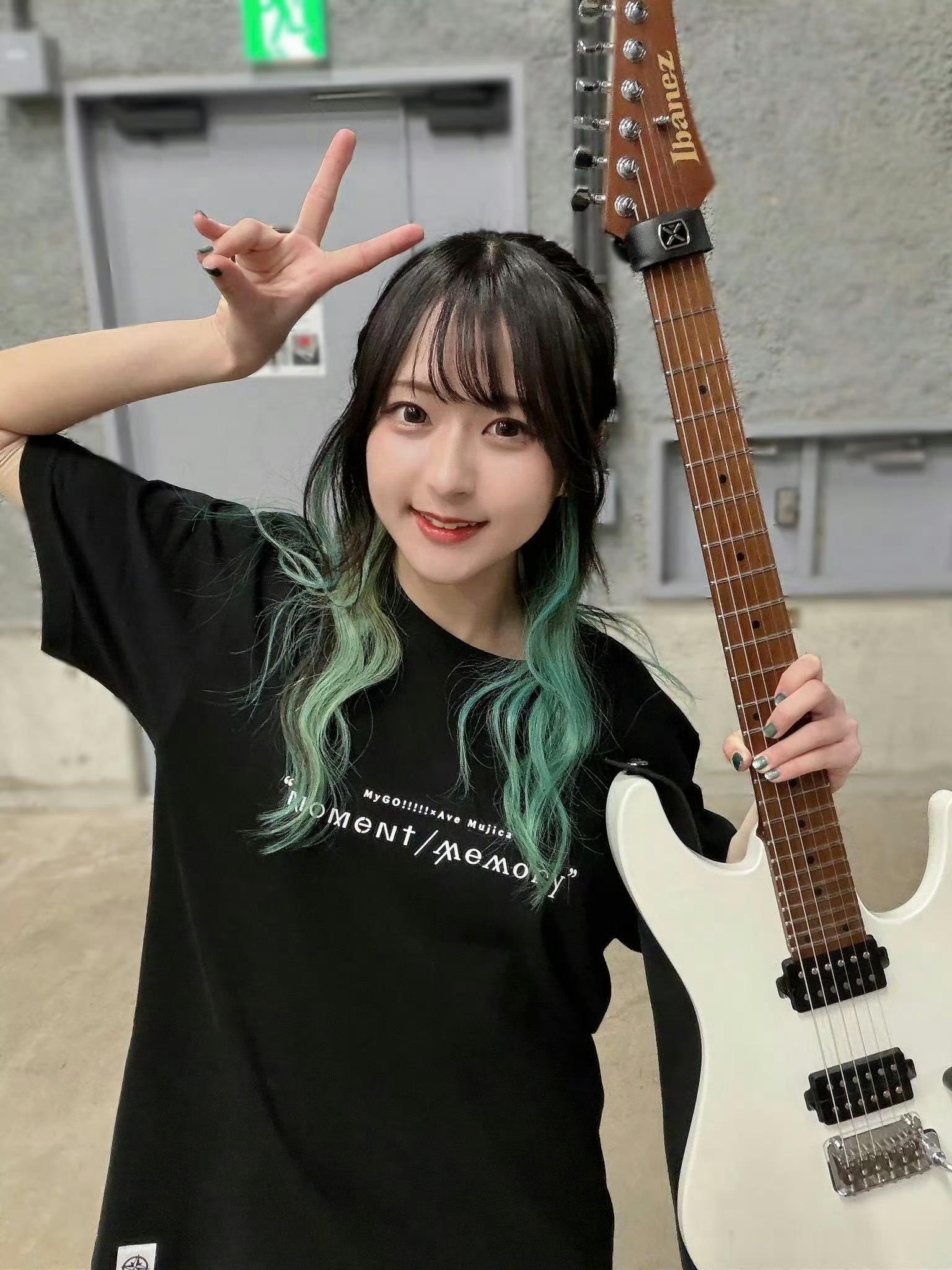 吉他手妹妹猫月去世太突然了……猫月昨天还在更新生日演唱会拍摄须知，今天家属就发讣