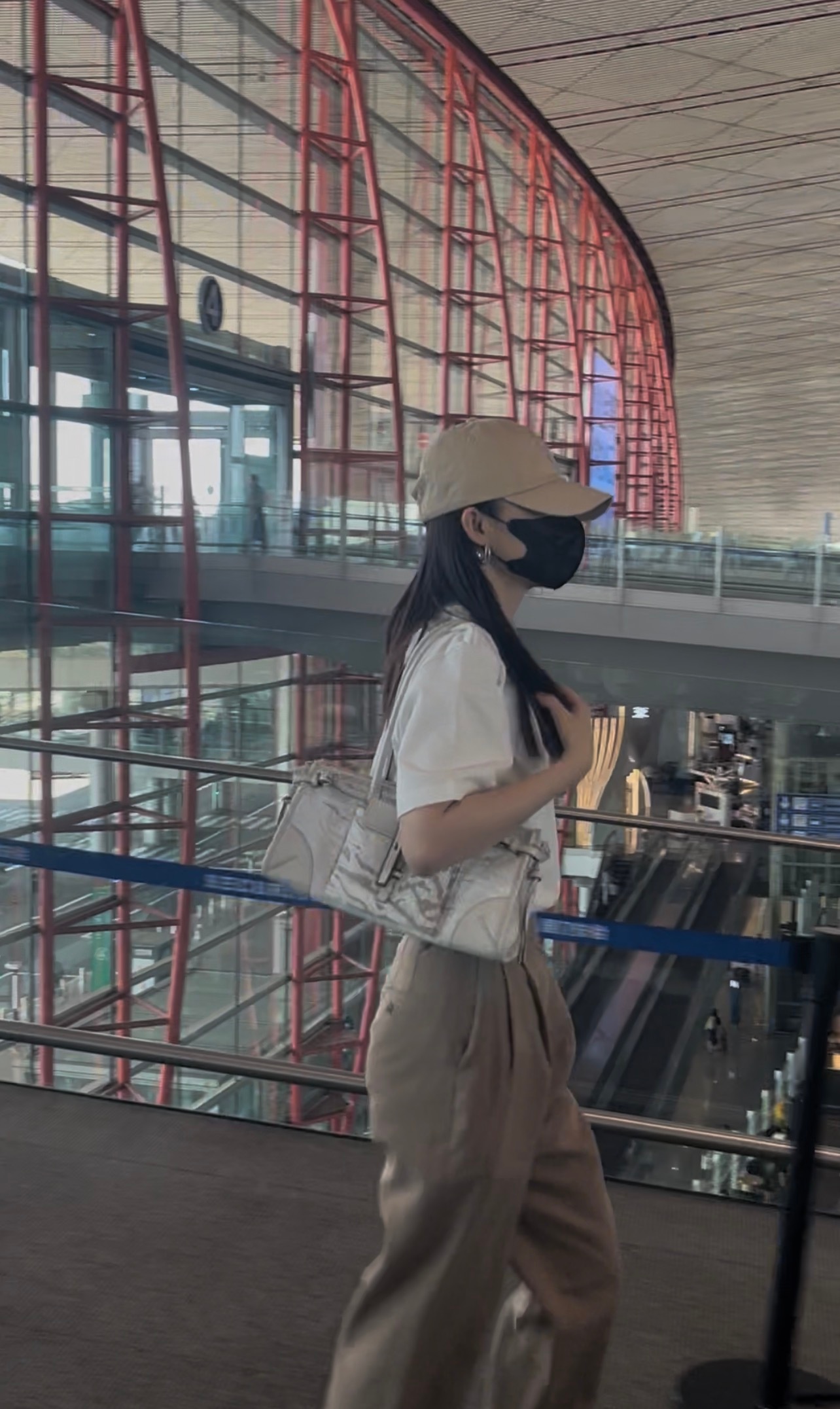 一路顺利小沁～​​​