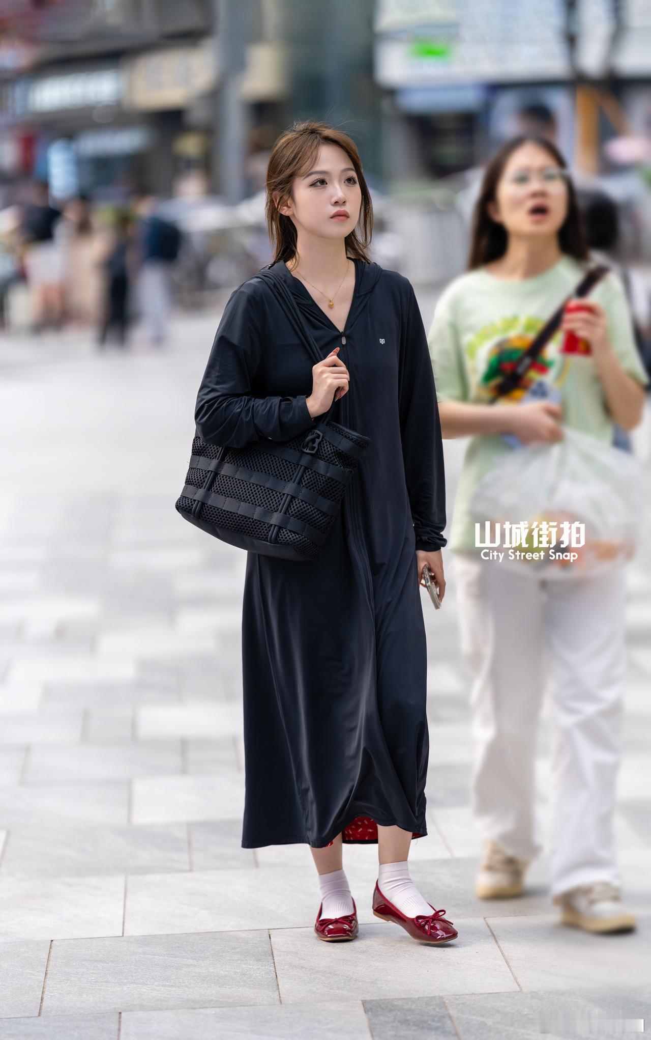 周三，早~