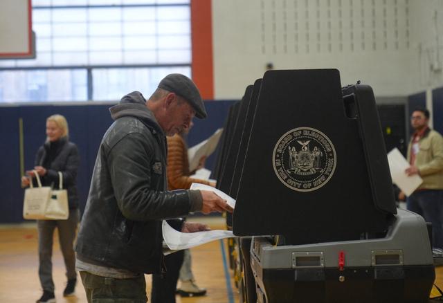 特朗普甩锅中期选举：我明明干得最好，为啥你们不买账？

在北京时间4月18日的公