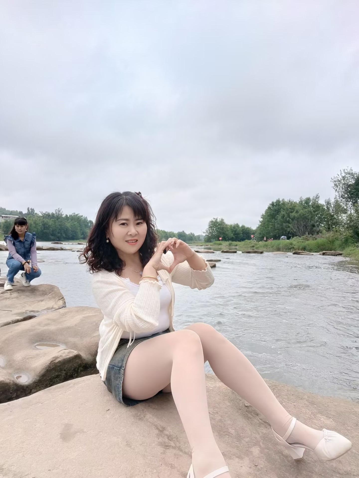 怎会有人知你的苦，怎会有人懂你的难，怎会有人能与你感同身受