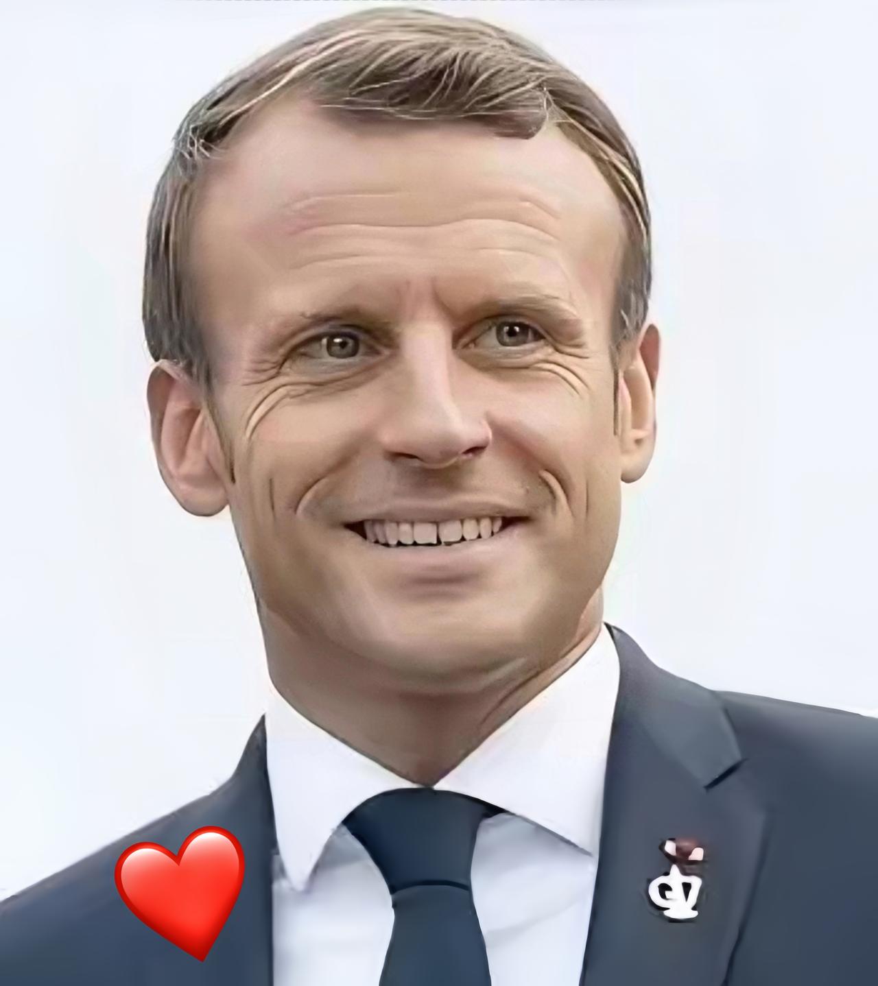 不一样的预感！
马克龙大单很难再拿到了！
 
马克龙访华的仪式搞得挺隆重，红毯、