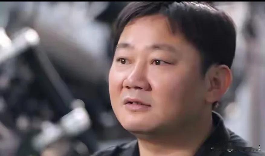张雪，清醒发言！

5月16日，张雪机车创始人张雪再一次引爆热搜。
不过这次引爆