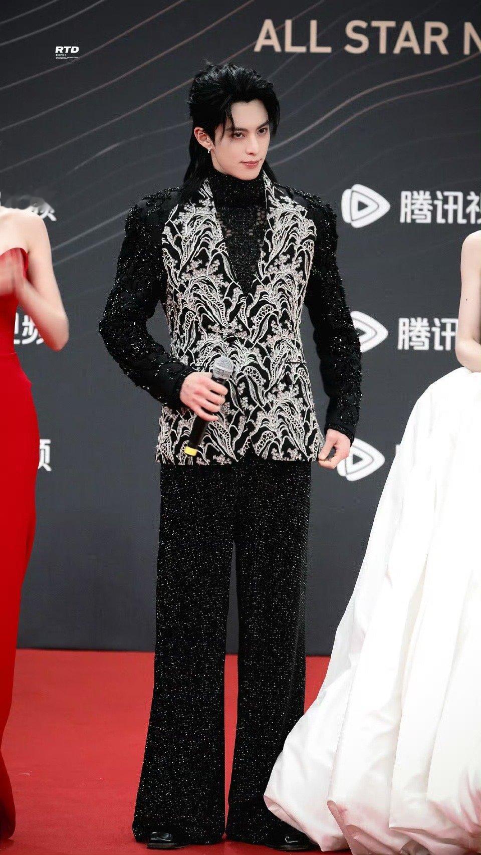 许七安回到现代版  许七安向临安公主表忠心  许七安向临安公主表忠心！ 