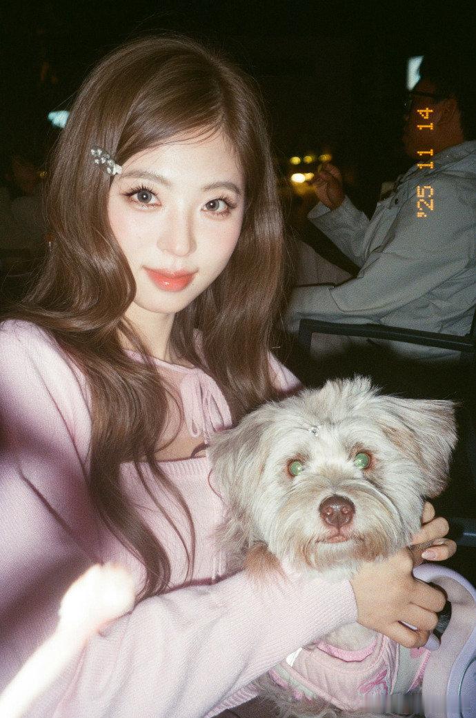 怦然心动20岁冬季学姐官宣怦然心动20岁冬季定档真想一键快进到开播那天🌟熟悉学