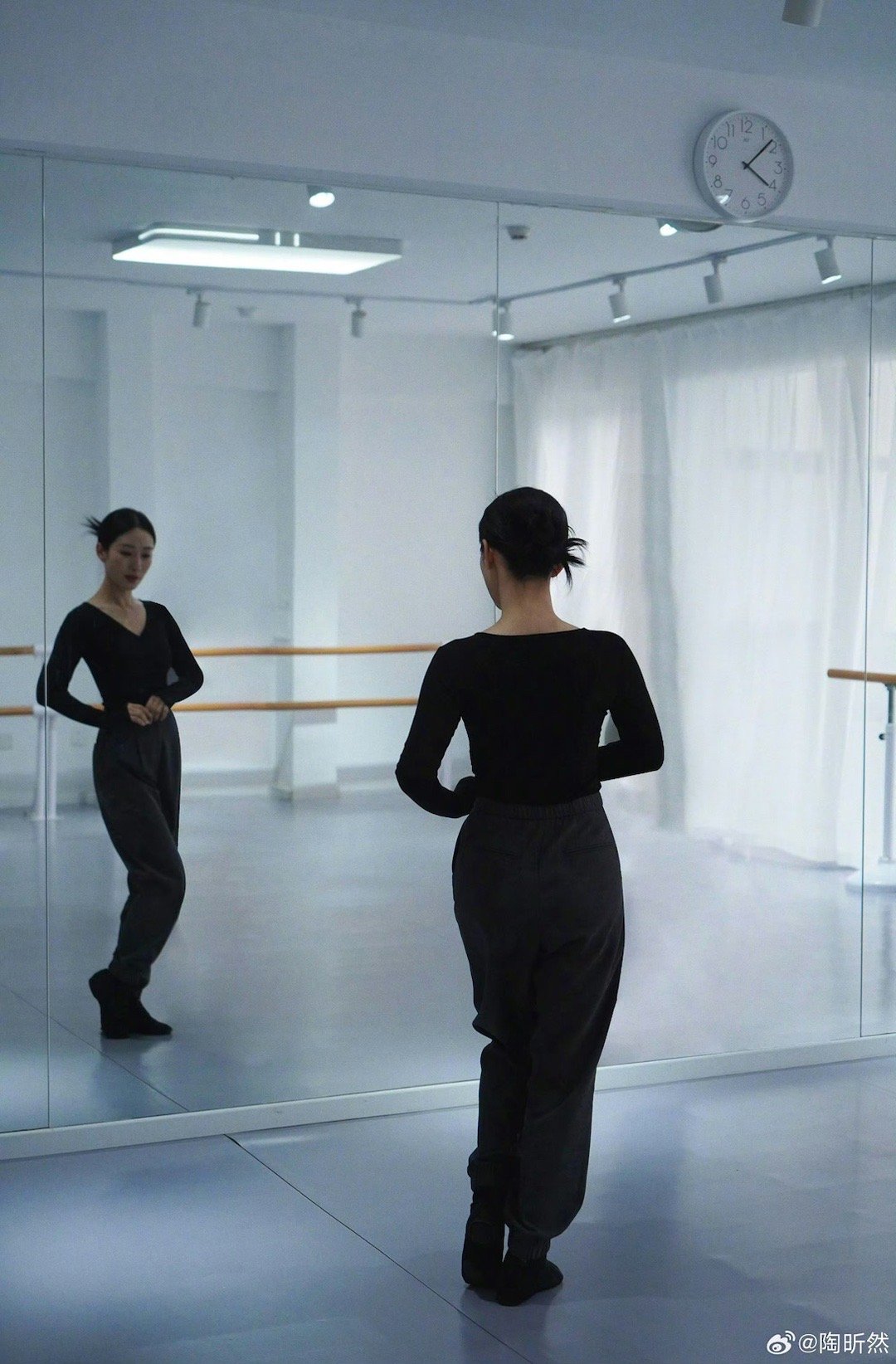 陶昕然浪姐全妆路透 安陵容变身浪姐，陶昕然终于要在舞台发光了，坐等初舞台惊艳全场