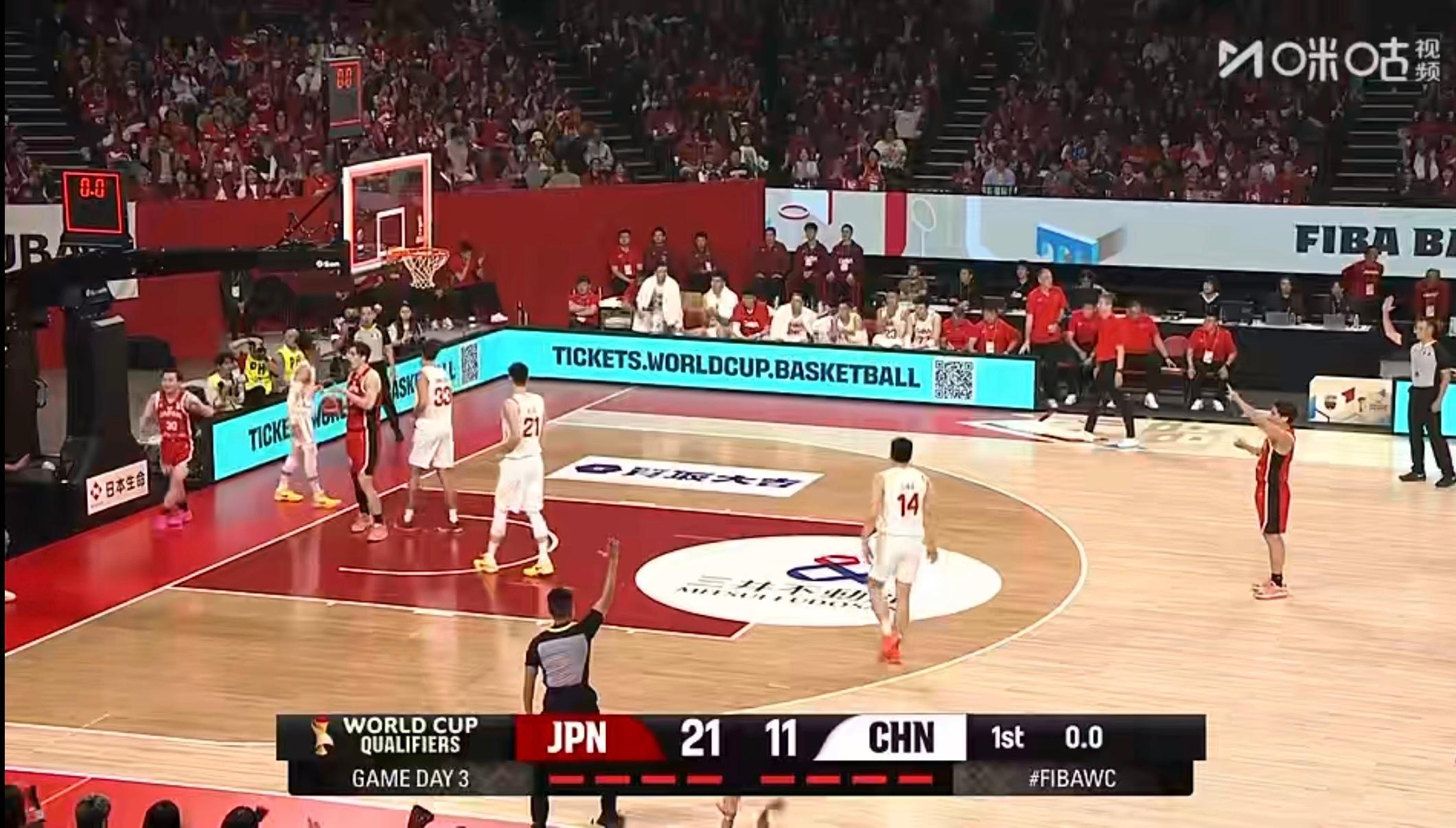首节11:21落后，差点单节个位数中国男篮vs日本男篮