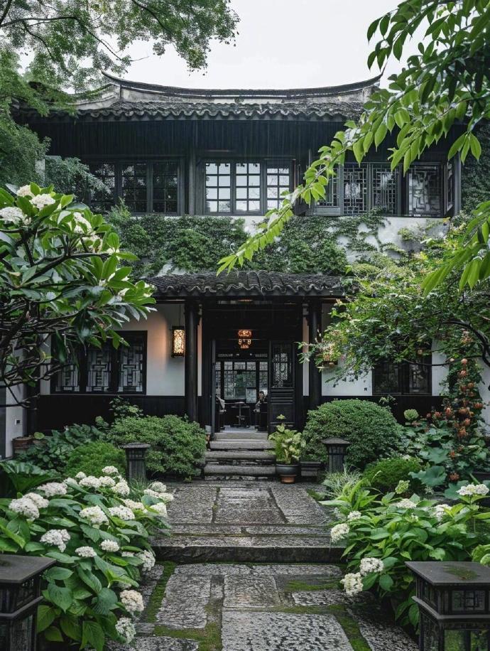 “ 初夏的梦中情院 ...” 