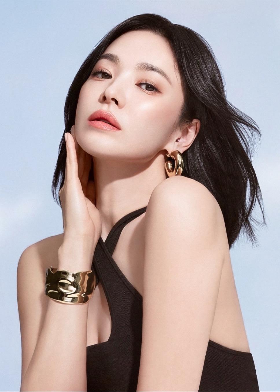 Guerlain Foundation Advertisement