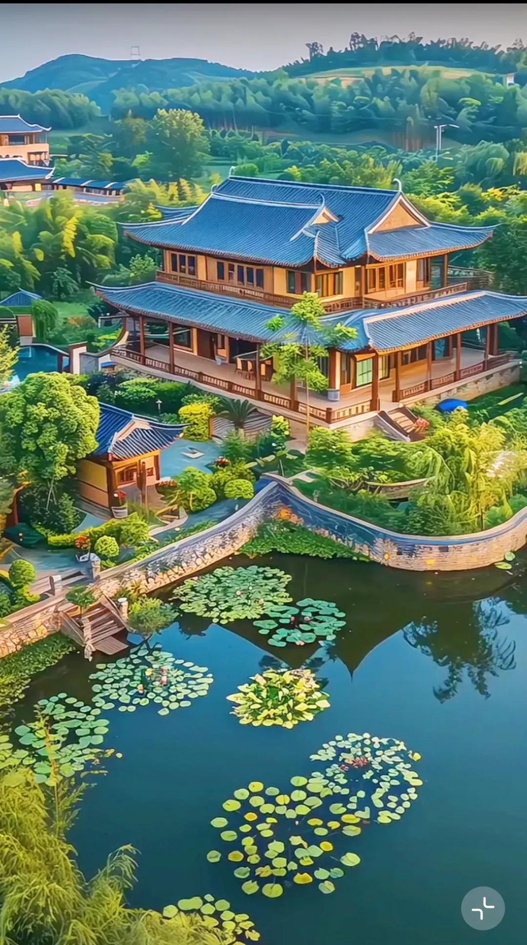 能住上这样的房子，一辈子不与外界争了，你愿不愿意？你更喜欢在老家建哪一种建筑？（
