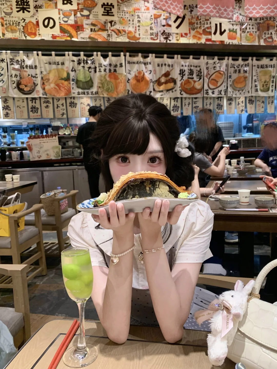 (๑＞＜)☆🍣 ​​​我要開動了！