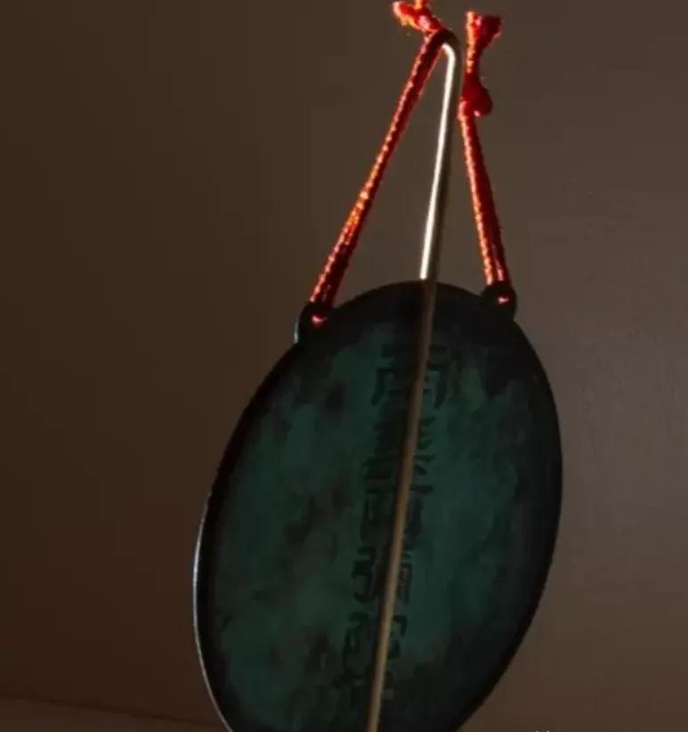 看到一条消息。2021年春天，辛辛那提艺术博物馆的东亚艺术部主任宋后楣博士，在库