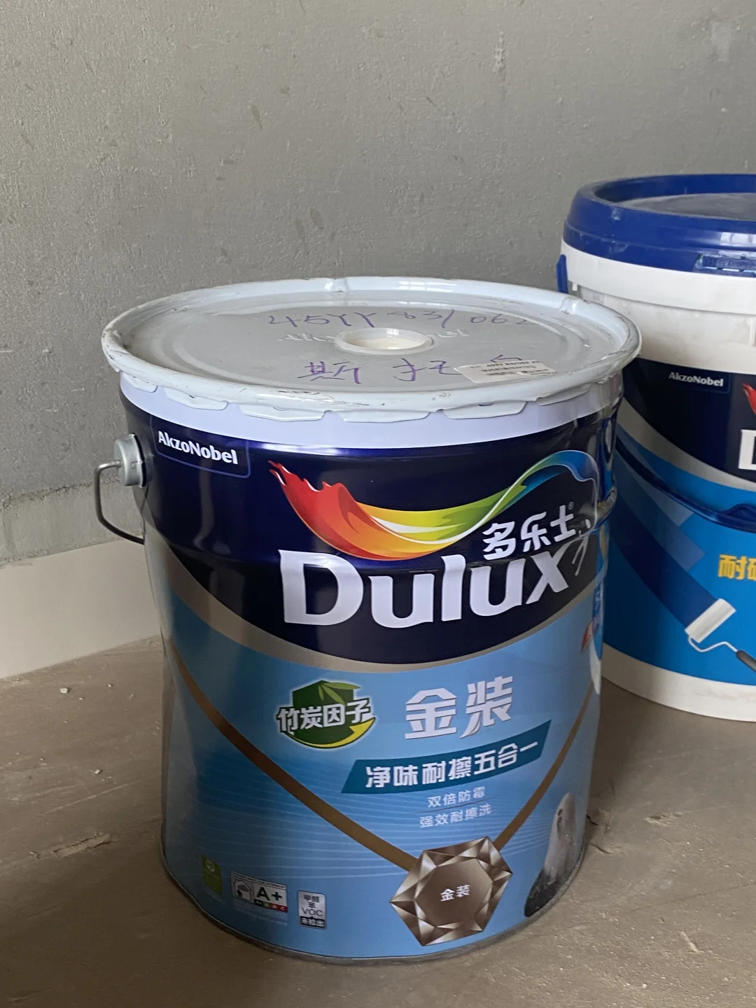 大家的多乐士选了什么颜色求晒图